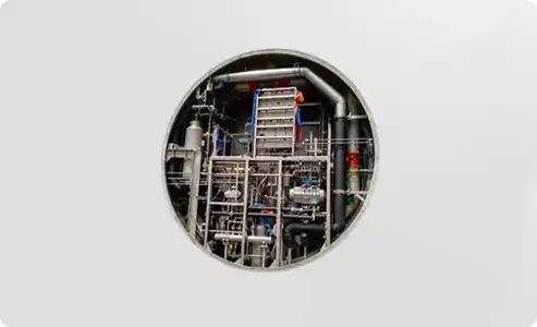 How does LNG fuel system design minimize methane slip?